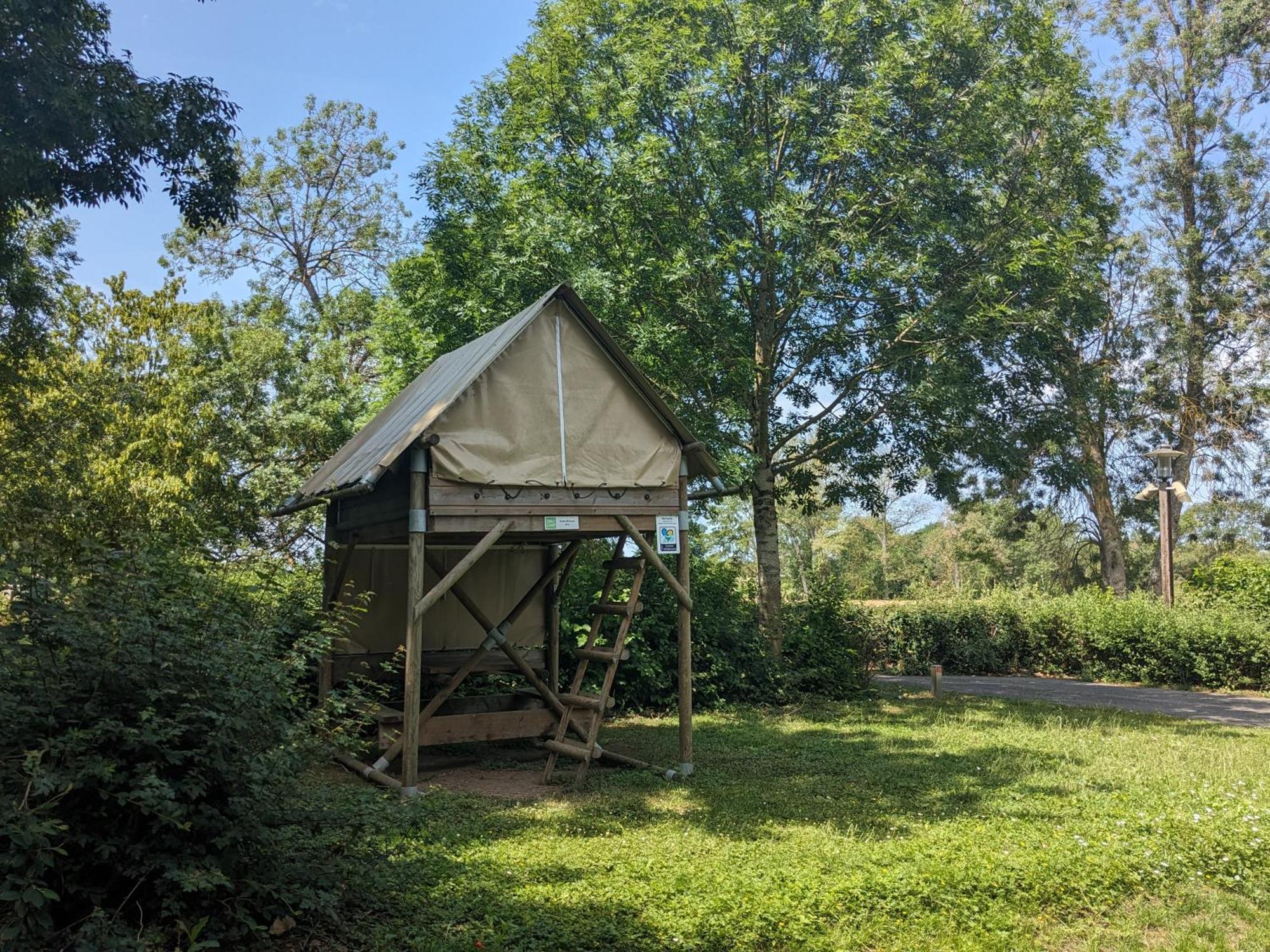 Hotel Camping Onlycamp La Confluence Savonnières Exterior foto