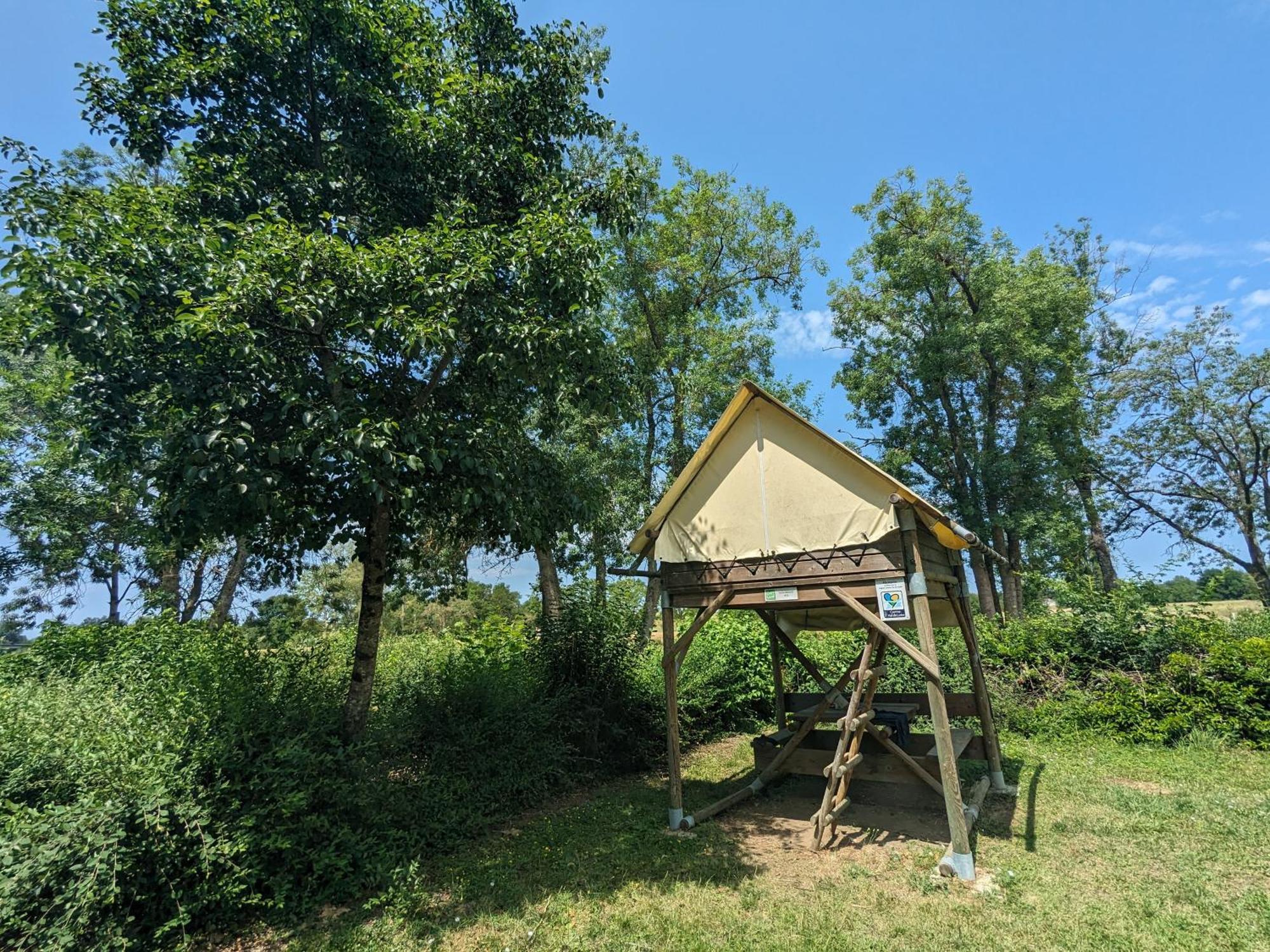 Camping Onlycamp La Confluence Savonnières Exterior foto